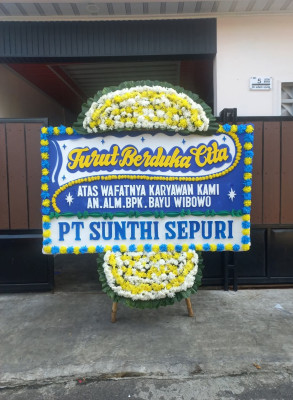 Papan Bunga Duka di Ranca Buaya
